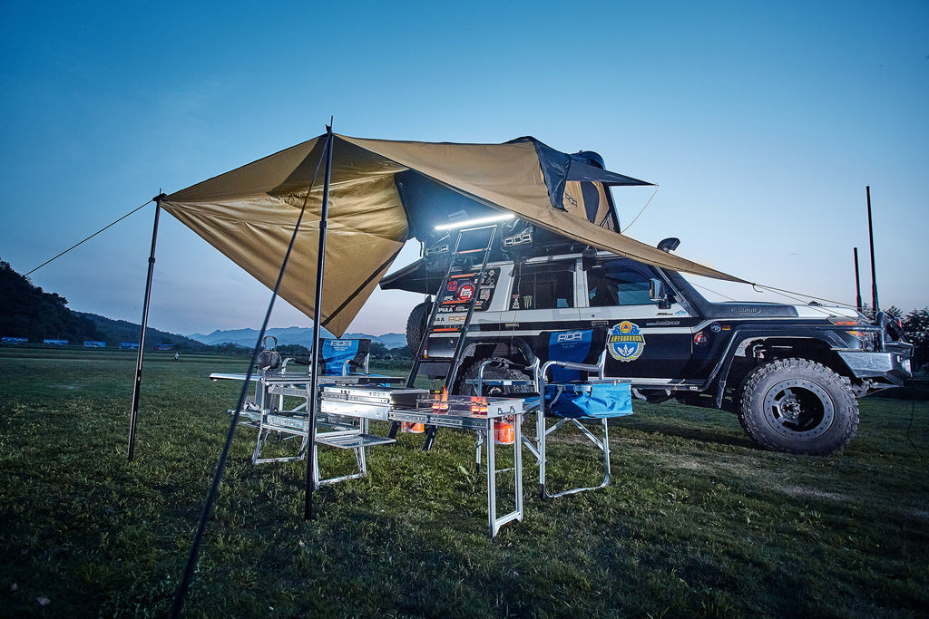 K4E Tent + Awning Combo - Hard Shell SummitLodge 1600 Rooftop Tent