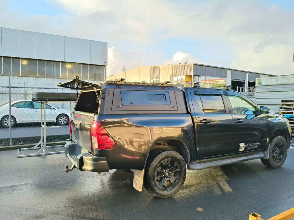 TOYOTA HILUX  2015- 2025 Canopy - Slide View