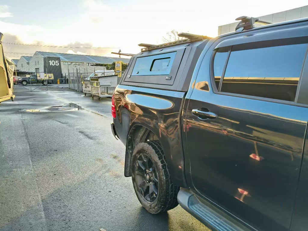 TOYOTA HILUX  2015- 2025 Canopy - Slide View