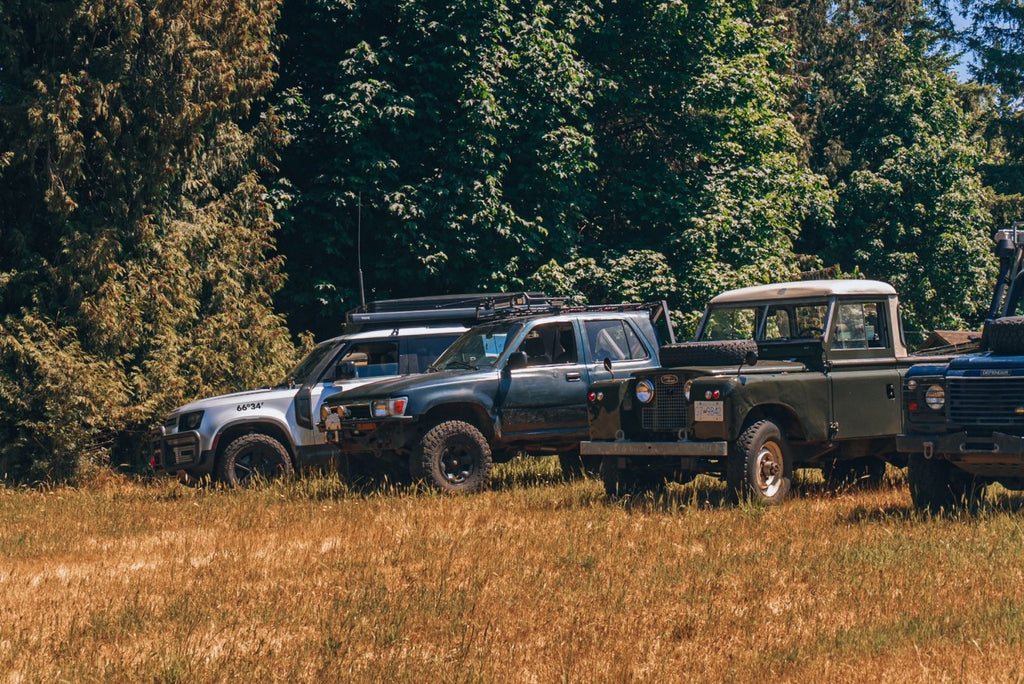 K4E HARD SHELL PEAK SUMMIT ROOFTOP TENT