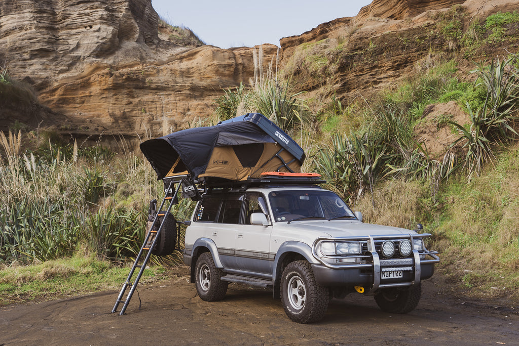 K4E Tent + Awning Combo - Hard Shell SummitLodge 1600 Rooftop Tent