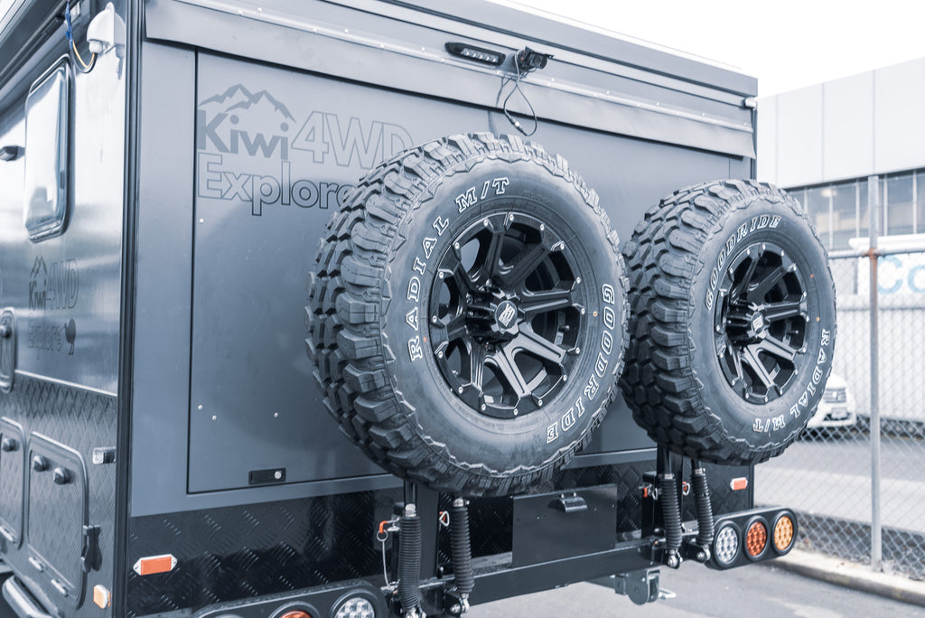 Kiwi 4WD Explore 15ft hybrid offroad caravan